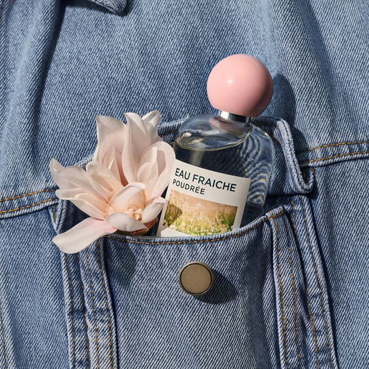 Eau Fraiche Poudree Magnolia & Bergamote